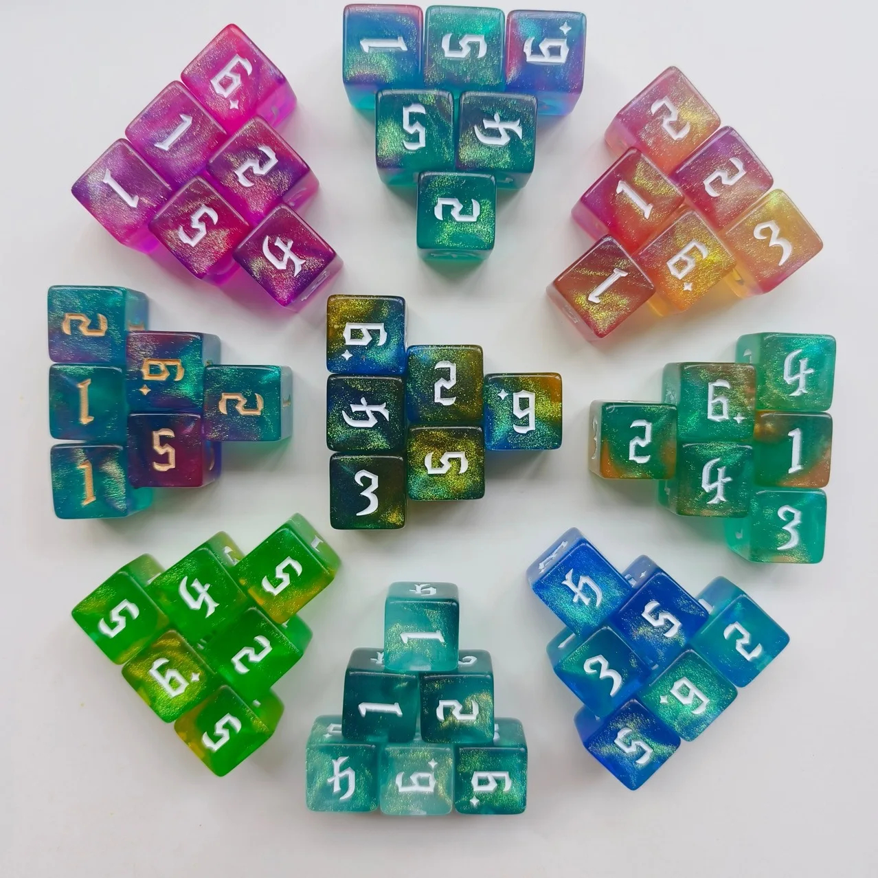 【正版桌游】经典棋盘游戏套装 - 家庭聚会娱乐必备，策略与趣味并存