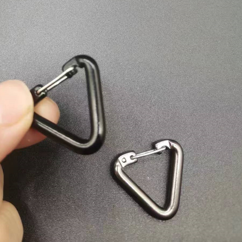 高强度铝合金三角登山扣 快挂扣 3号小号弹簧扣 多功能钥匙扣背包扣