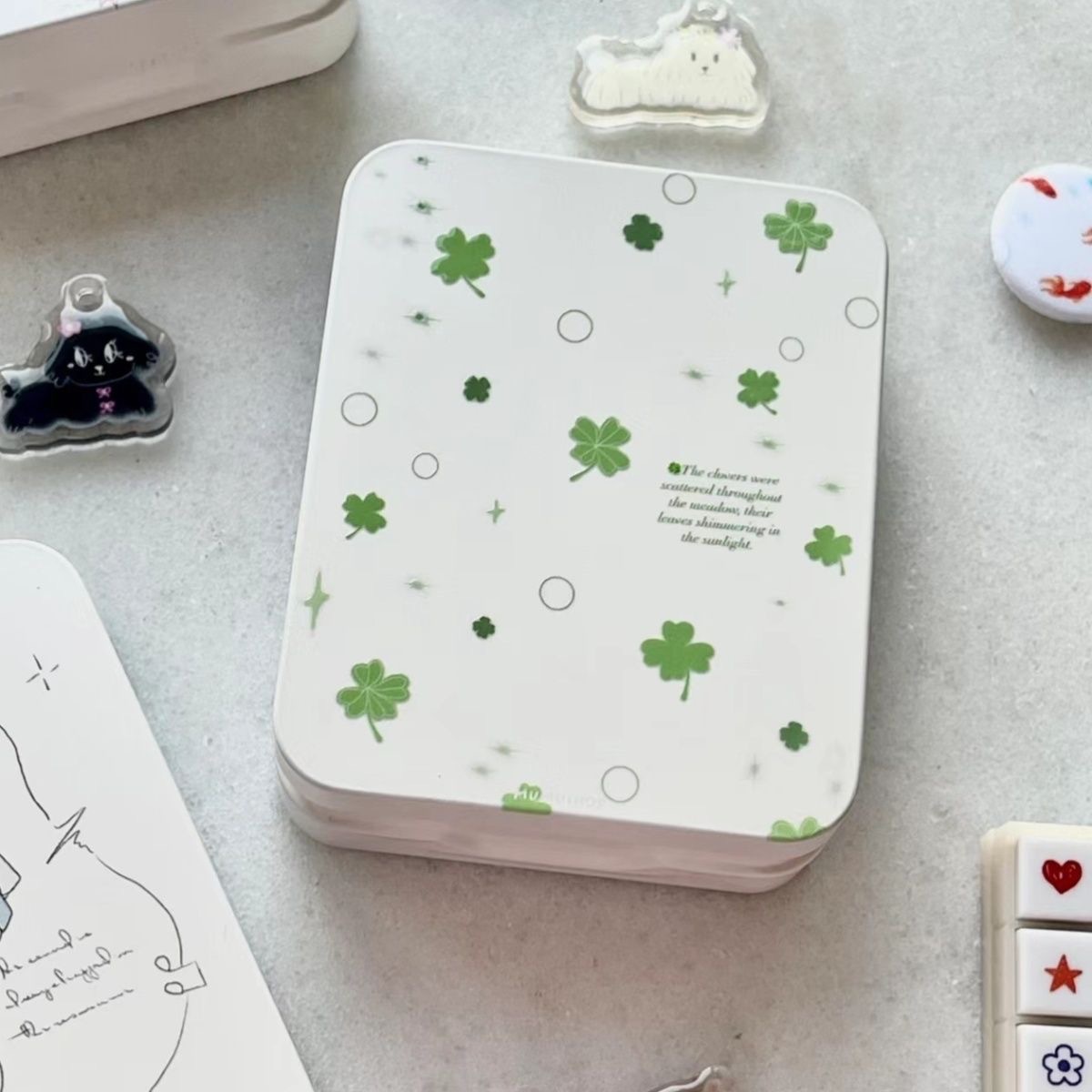 多功能收纳盒 OBFXF - 家居整理好帮手，轻松收纳各种物品