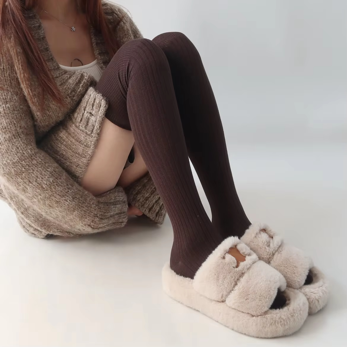 IOULOR秋冬MIU风竖纹过膝袜 - 新款百搭纯色长筒袜，保暖显瘦棉质袜子