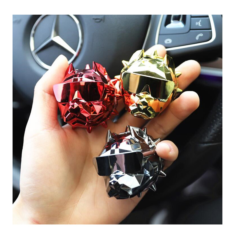 高档车载法斗狗头香水，汽车出风口香薰夹，香氛装饰品礼盒装